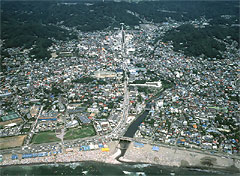 空から見た鎌倉市街地