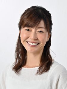 下川友子近影