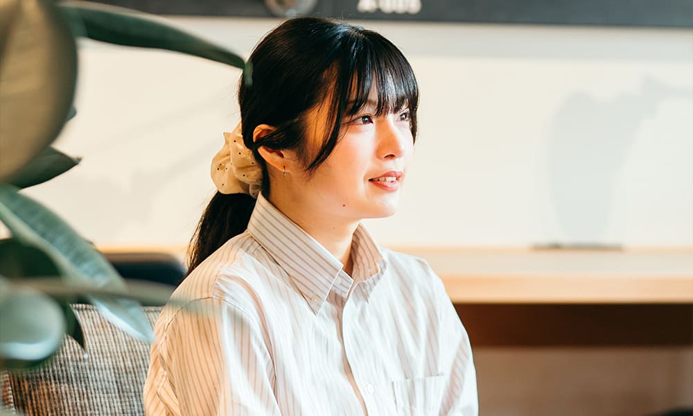 インタビューの様子
