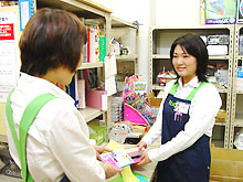売場に出る前に…