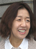 井上荒野氏