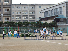 神奈川県立麻溝台高校陸上部の練習風景