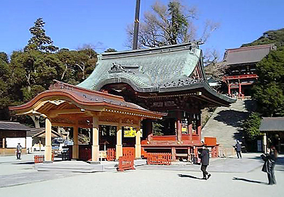 鶴岡八幡宮